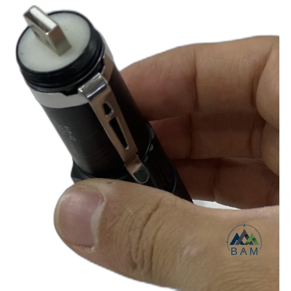 چراغ قوه اسمال سان