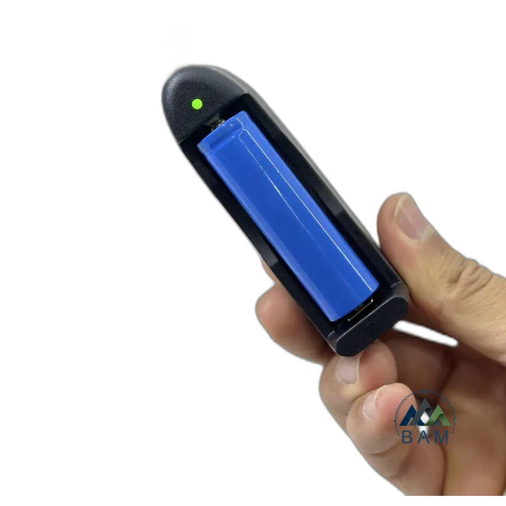 چراغ‌قوه UV سه حالته