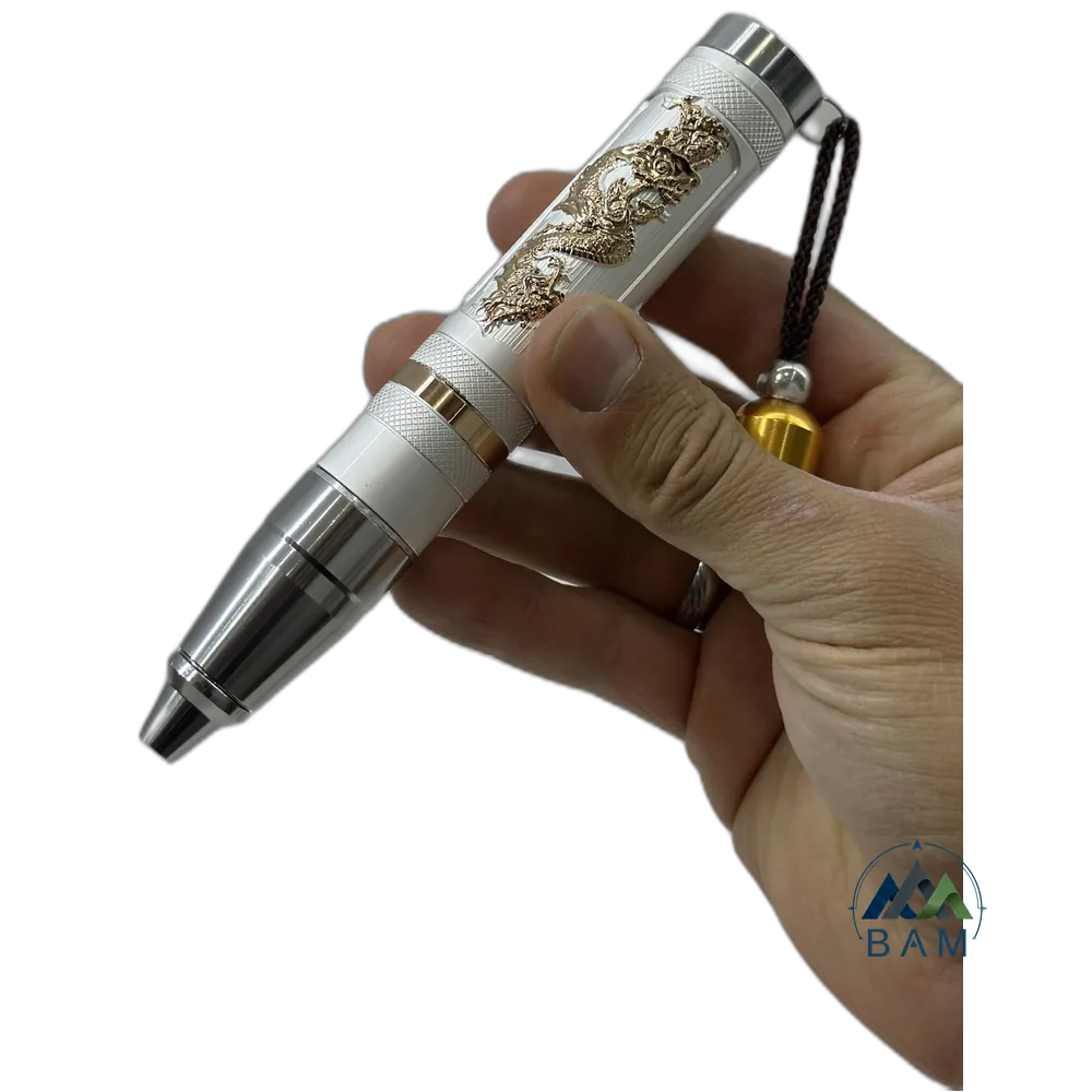 چراغ‌قوه UV سه حالته